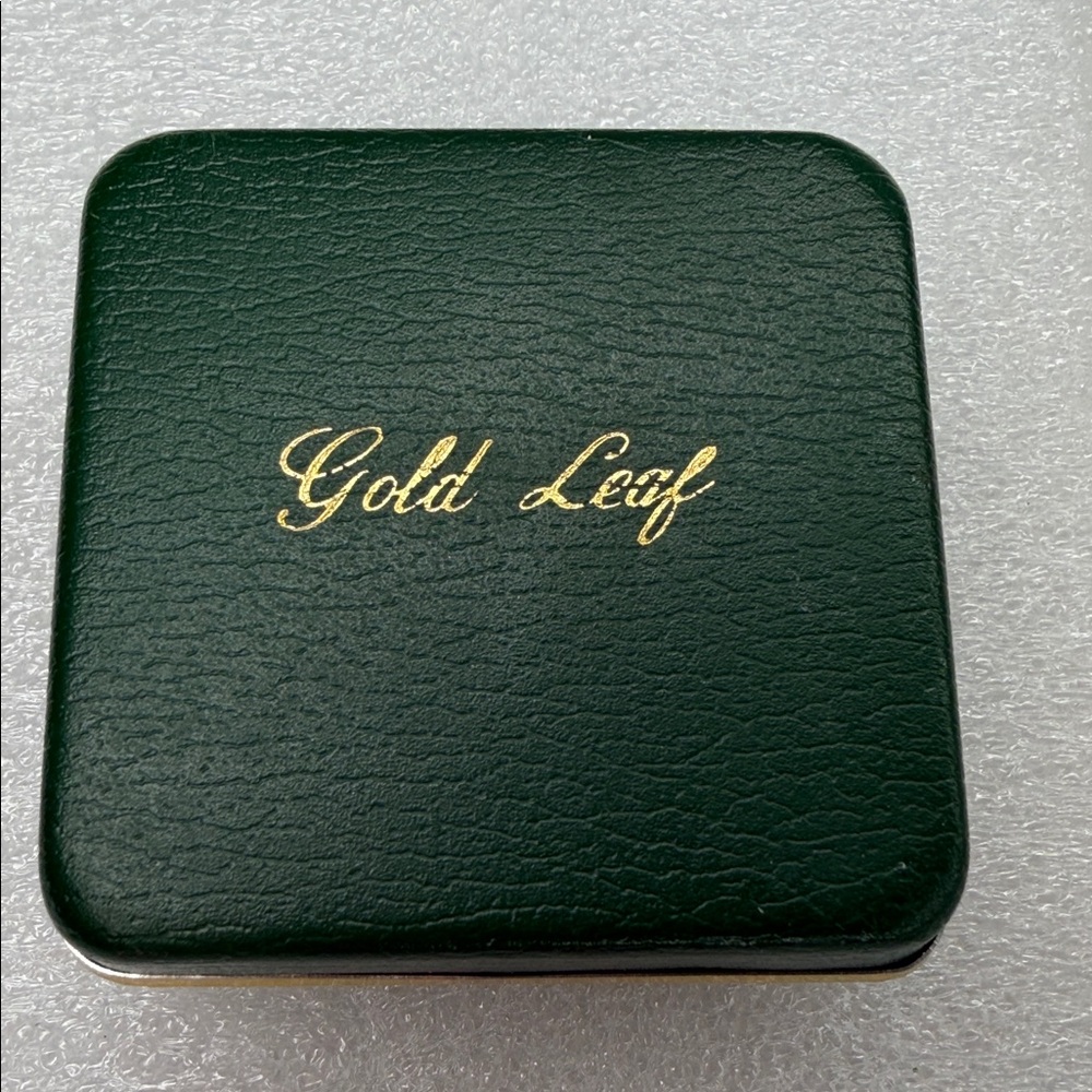Vintage Gold Leaf Solid Presentation Box for Jewelry Japan